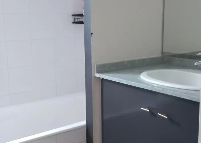 Maison Familiale Le Victoria Entre Forêt Et Océan Piscine Parking Privé Et Pistes Cyclables Hébergement de vacances Saint-Jean-de-Monts